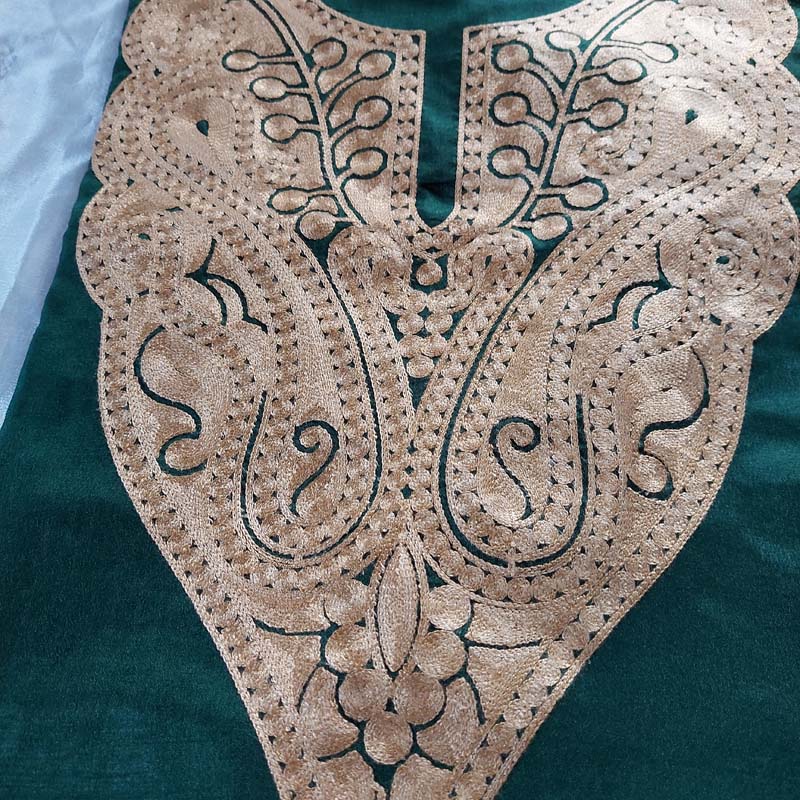 Pure Georgette Green Aari Work 3Pc Suit - Image 3