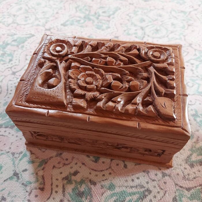 Posh Walnut Wood Box