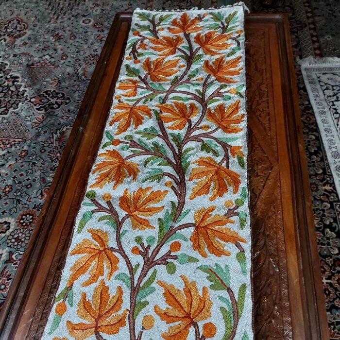 4×1 Kul Chainstitch Silk Handmade Runner - Image 3