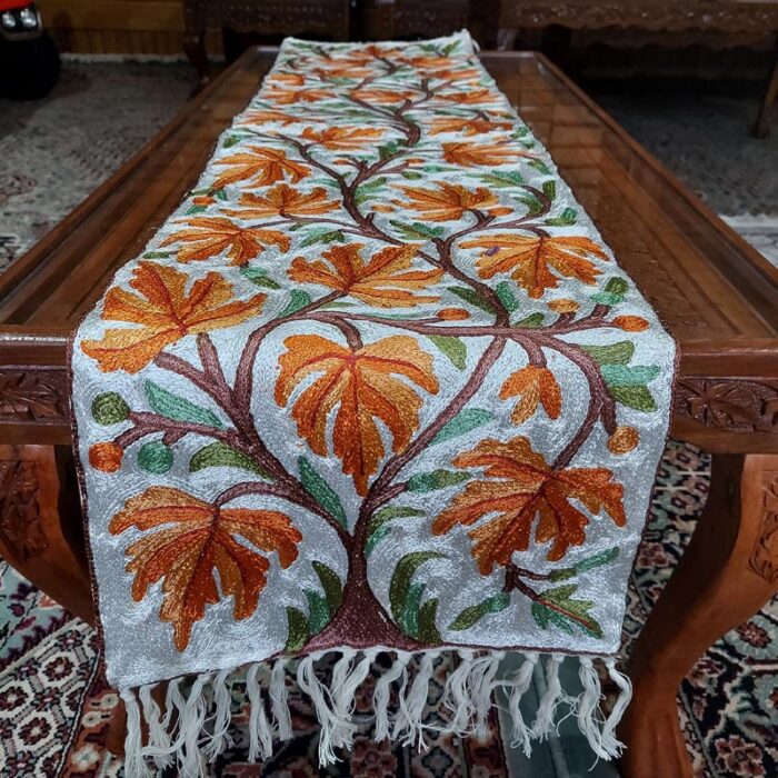 4×1 Kul Chainstitch Silk Handmade Runner