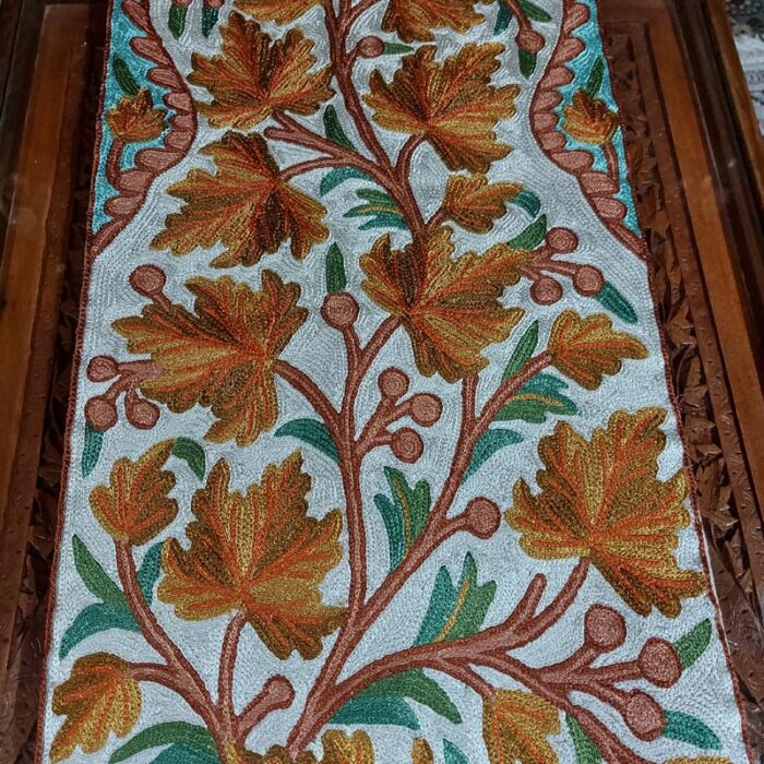 5×1 Chinari Chainstitch Silk Handmade Runner - Image 4