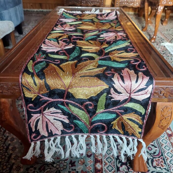 3×1 Kruhun Chinari Chainstitch Silk Handmade Runner