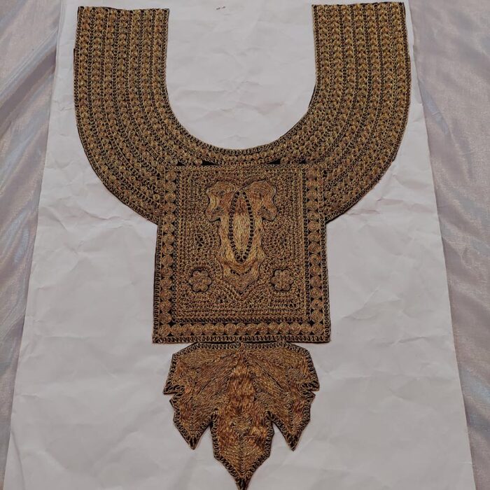 Beautiful Chinari Golden Tilla Patch