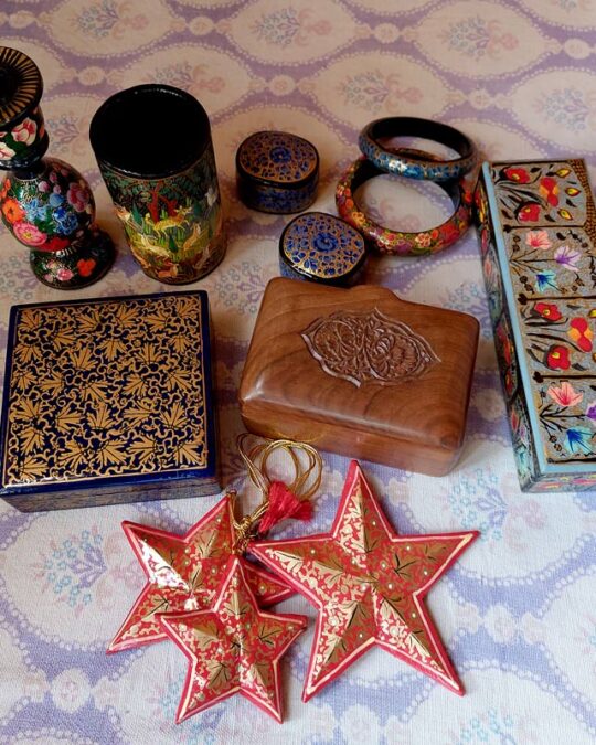 Sonth Kashmiri Items Gift Pack