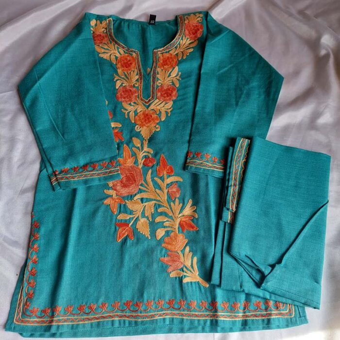 Green Fine Aari Work Kids Crush Cotton Kurta With Trousers (L 22)