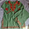 Green Aari Work Kids Crush Cotton Kurta With Trousers (L 22.5)