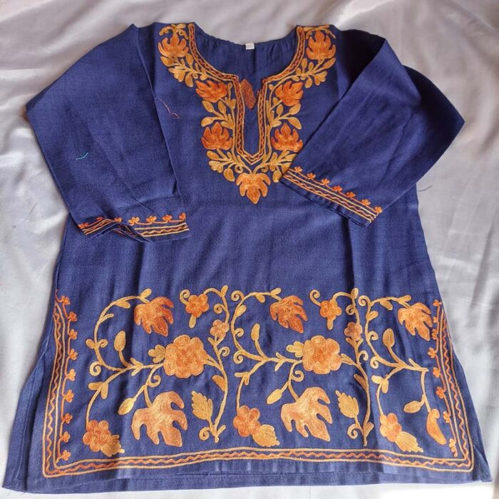 Dark Blue Aari Work Kids Crush Cotton Kurta With Trousers (L 22.5) - Image 2