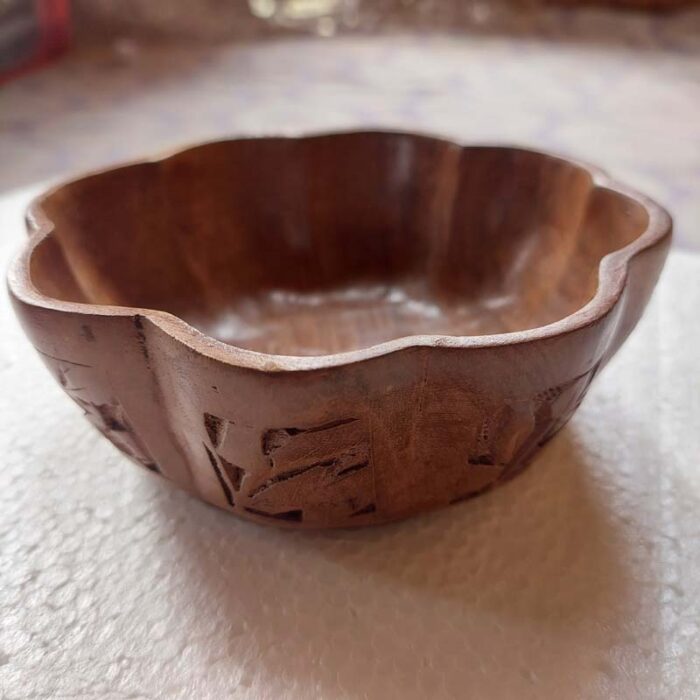 Walnut Wood Bowl With Handwork