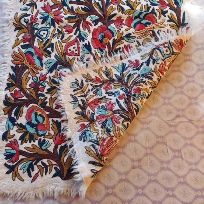 6x4 Sonth Double Work Handmade Aari Embroidered Wool Namda - Image 6