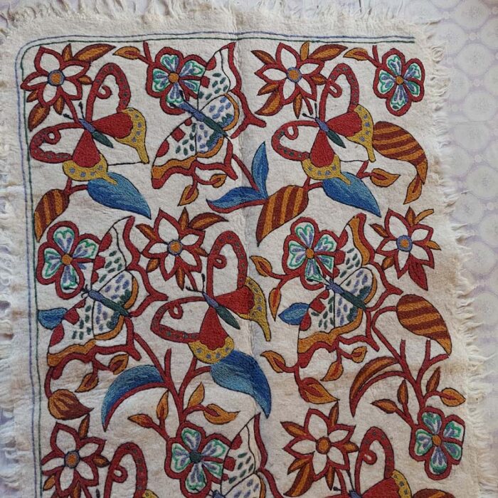 6x4 Butterfly Double Work Handmade Aari Embroidered Wool Namda Rug - Image 2