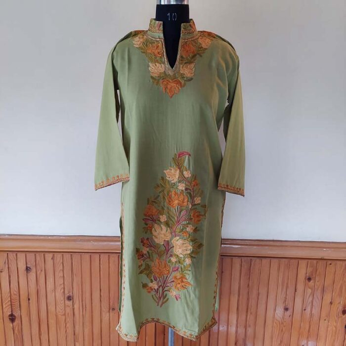 Light Green Chinari Summer Kashmiri Aari Work Kurta - Image 2