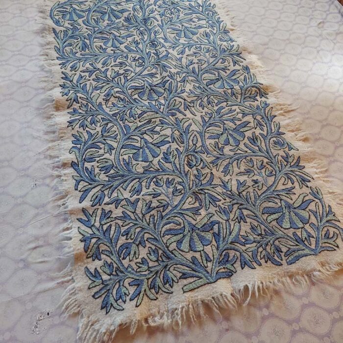 6x4 Aharbal Double Work Handmade Aari Embroidered Wool Namda Rug - Image 4
