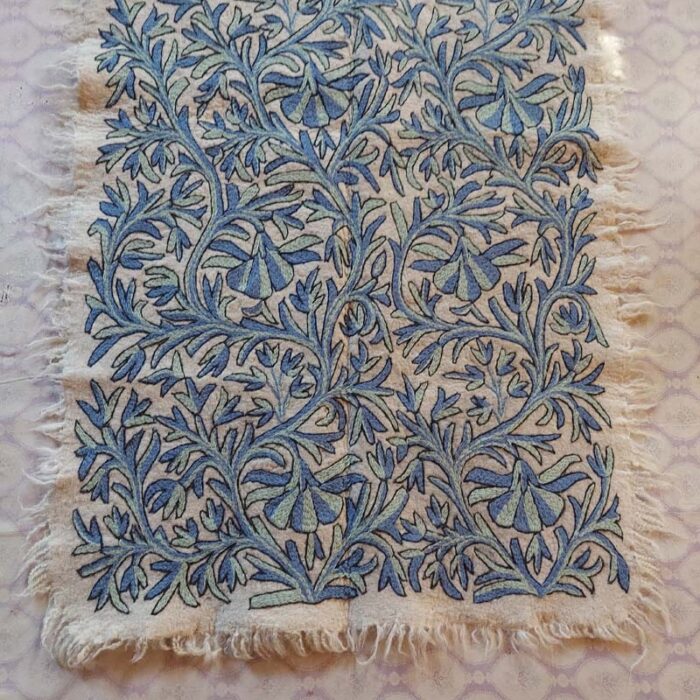 6x4 Aharbal Double Work Handmade Aari Embroidered Wool Namda Rug - Image 2
