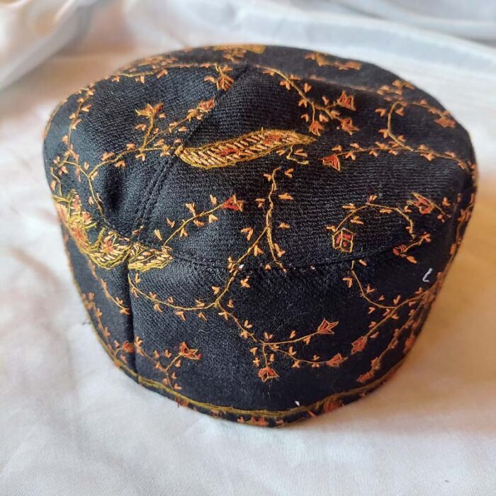 Black Toosha Sozni Work Cap