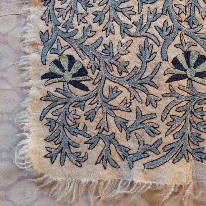 6x4 Aabi Double Work Handmade Aari Embroidered Wool Namda - Image 6
