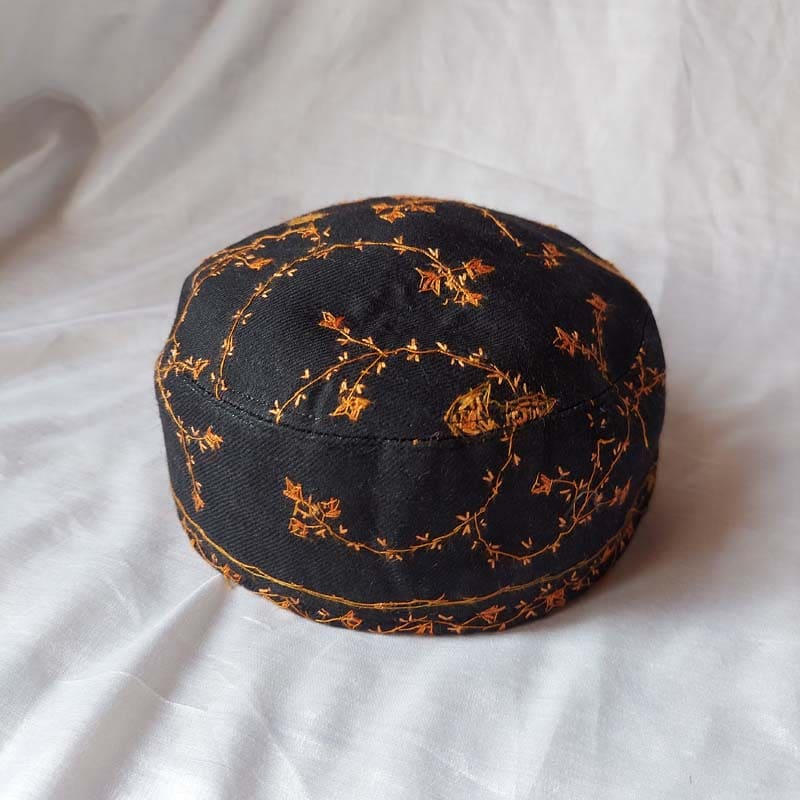 Black Toosha Hand Work Cap