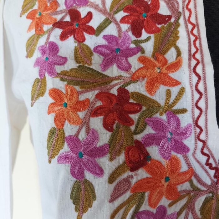 White Shahi Summer Short Aari Kurta - Image 2