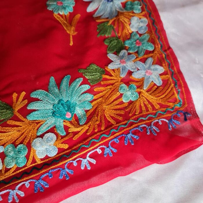 Red Georgette Kashmiri Aari Saree - Image 3