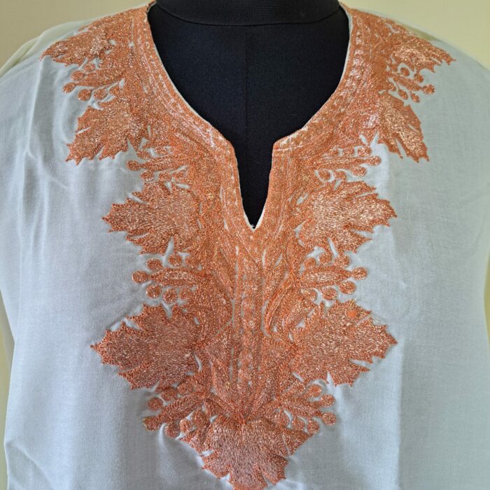 White Summer Cool Bronze Tilla Kurta - Image 4