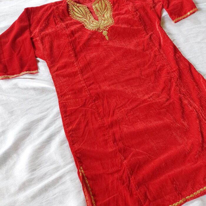 Red Kids Velvet Pheran (Length 35) - Image 2