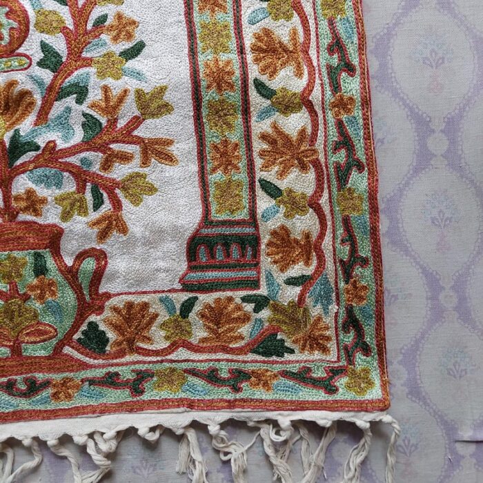 Kashmiri Chain Stitch Best Quality Janamaz Prayer Mat - Image 2