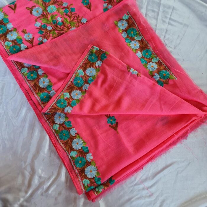 Rose Pink Georgette Aari Ebroidered Saree With Floral Paisely Pattern - Image 2