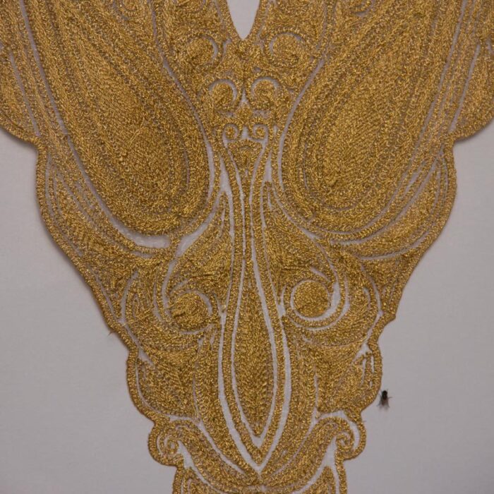 Lush Golden Tilla Patch - Image 2