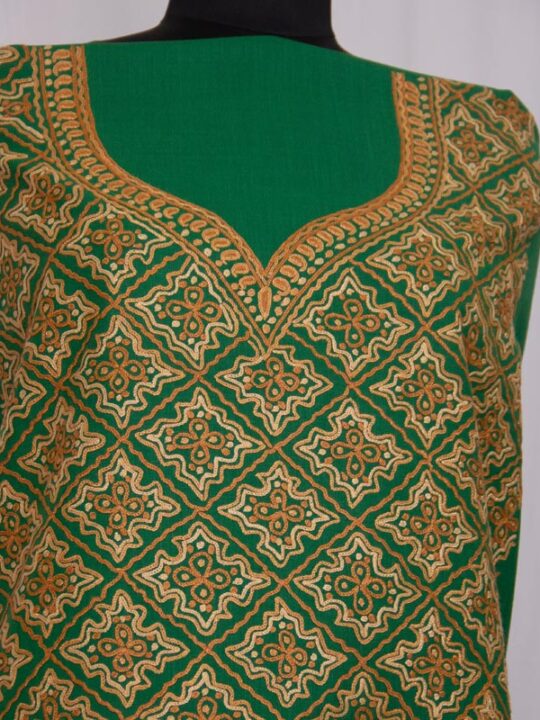 Green Ruby Cotton 2pc Suit with Kashmiri Jama Aari Handwork