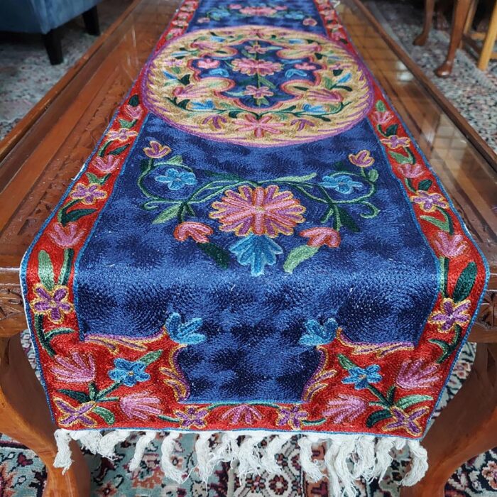 4×1 Nyul Chainstitch Silk Handmade Runner