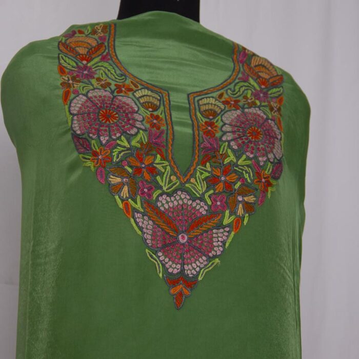 Pure Crepe Green 3pc Suit with Aari Handwork - Image 2