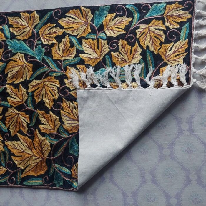 Kruhun Chinar Leaf Silk Handmade Chainstitch Wall Hanging 3x2ft - Image 4