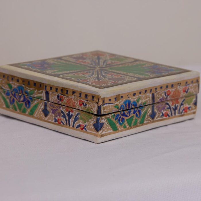 Cream Floral Design Handcrafted Paper Machie Square Coaster Set With Box - Image 3