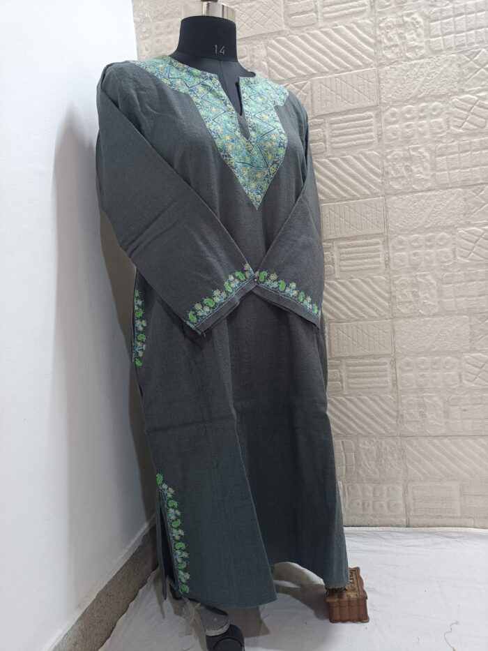 Grey Pure Raffal Pheran With Floral Hand Sozni Embroidery - Image 3