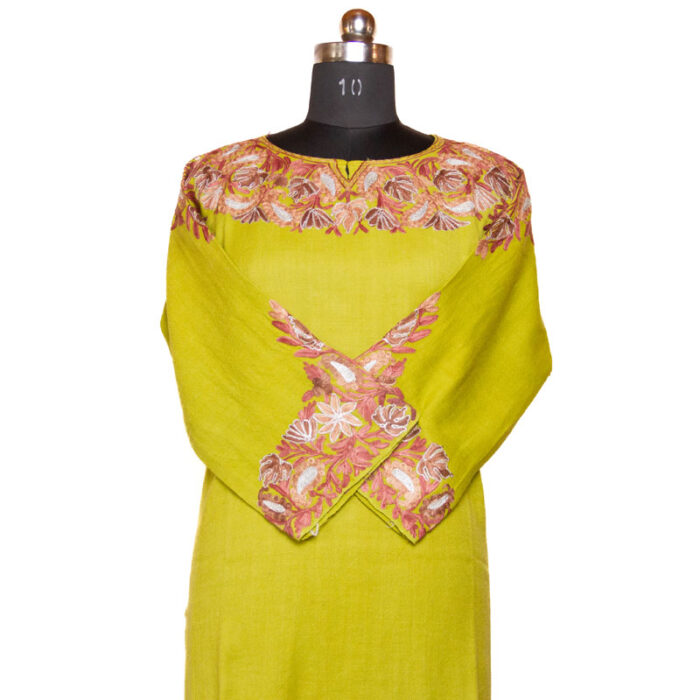 Green Bahar Aari Zari Embroidered Raffal Phiran