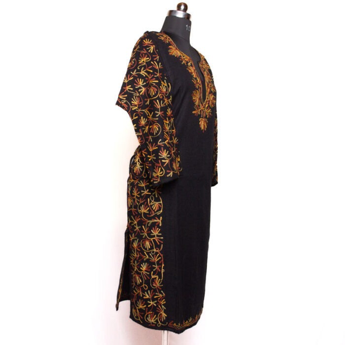 Black Side Panel Aari Cashmilon Pheran - Image 3