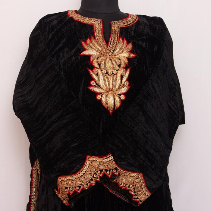 Black Crush Velvet Tilla Pheran