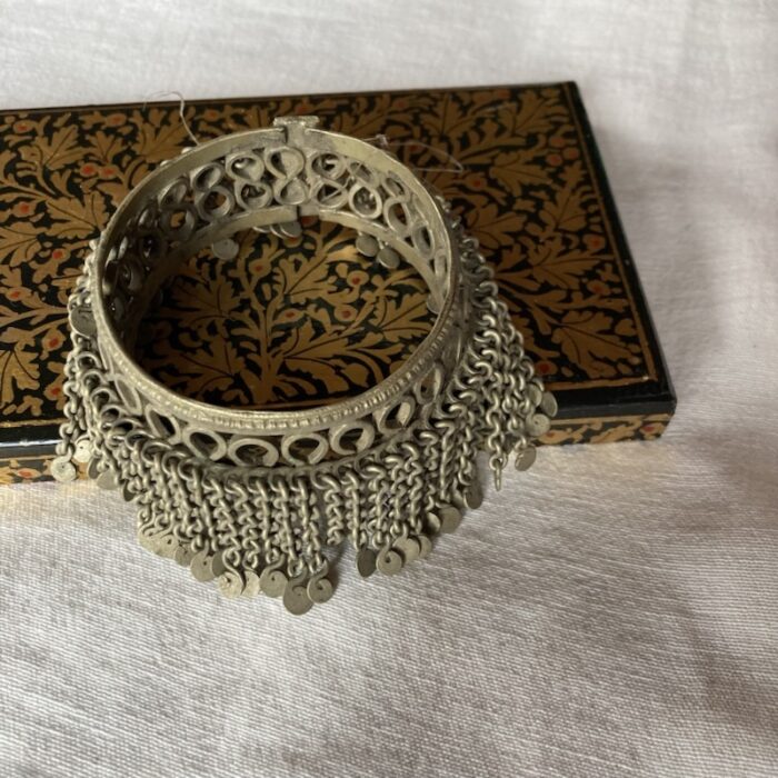Nosh Antique Handmade Bangle
