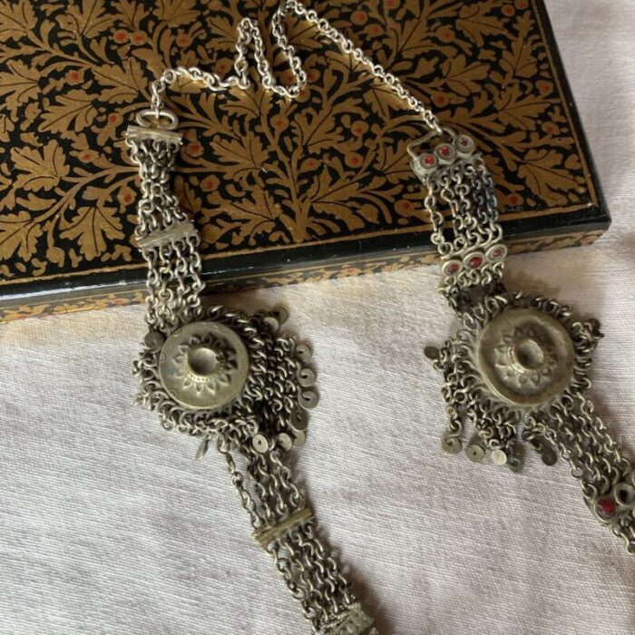 Beautiful Handmade Kashmiri Kanavaji (Over The Head Earring) - Image 3
