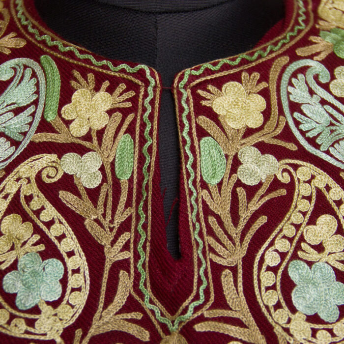 Pretty Maroon Cashmilon Aari Pheran with Pant - Image 3
