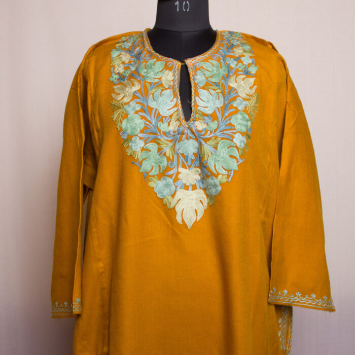 Maroon Cashmilon Chinari Aari Pheran with Pant - Image 2