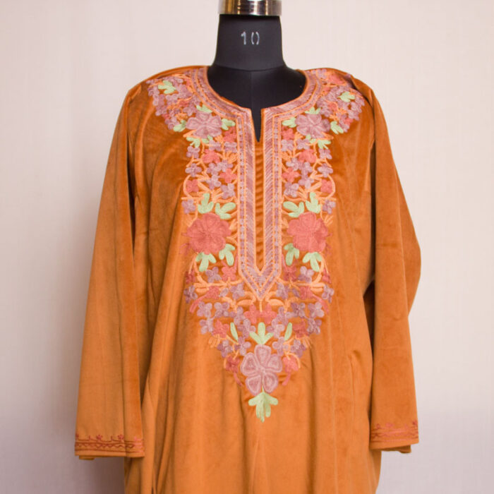 Gorgeous Velvet Aari Pheran