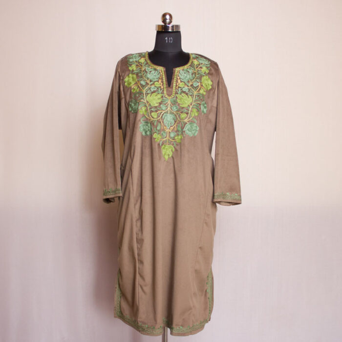 Light Fawn Velvet Green Aari Pheran - Image 2