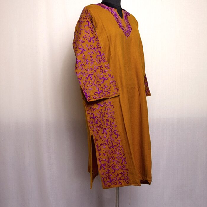 Mustard Cashmilon Sidepanel Aari Pheran - Image 4