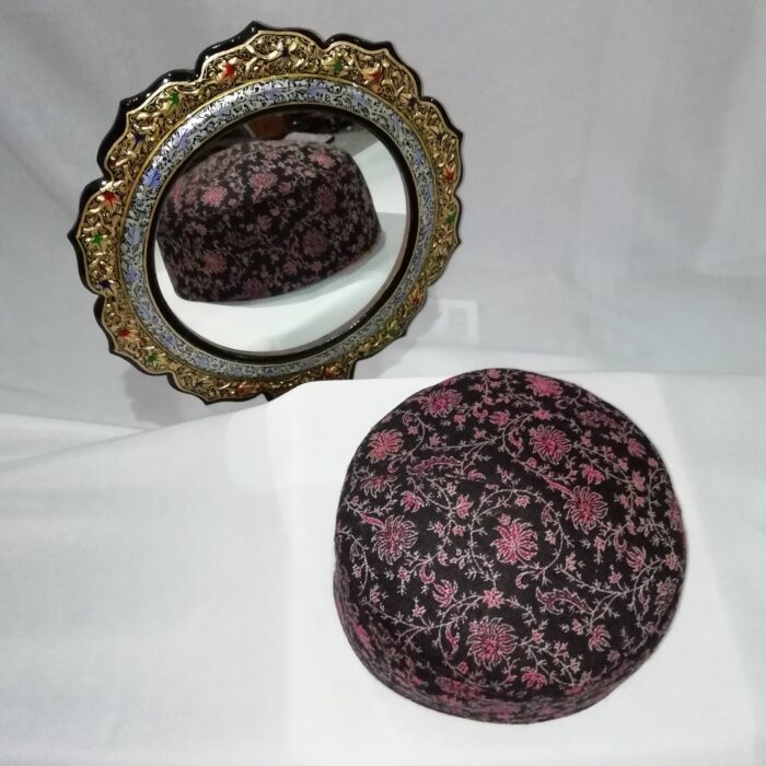 Black Makhdoomi Chinar Kashmiri Kani Cap - Image 3