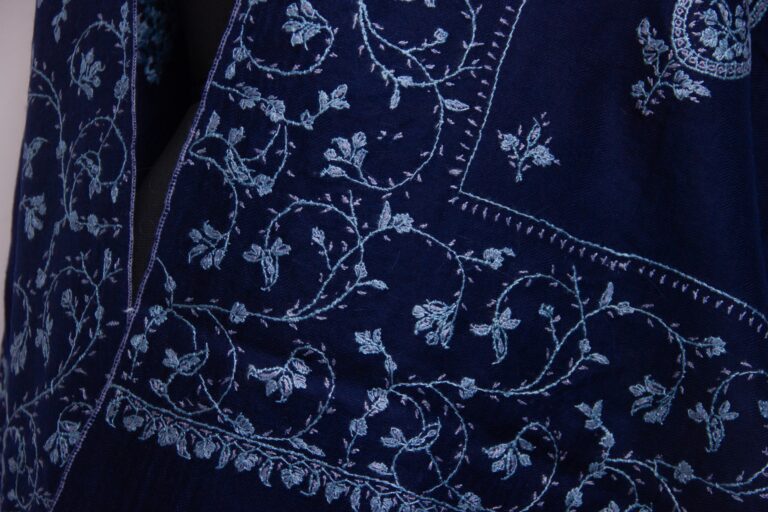 Dark Blue Pashmina Intricate Sozni Work Stole - Image 3