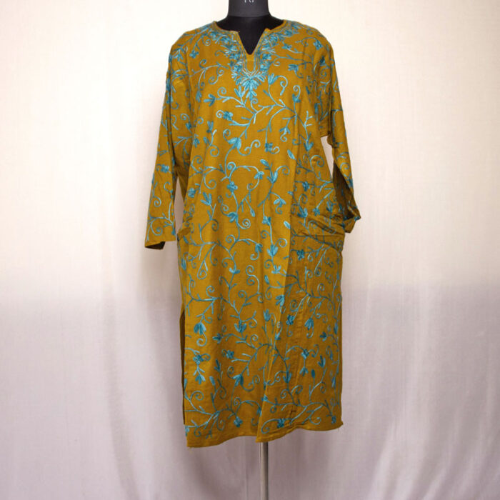 Mehdni Green Aari Jali Cashmilon Pheran - Image 2