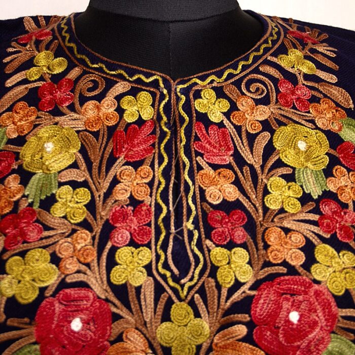 Dark Blue Cashmilon Phiren with Beautiful Aari - Image 3