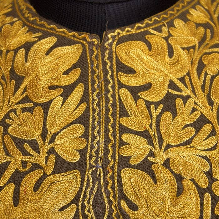 Brown Cashmilon Pheran with Aari Work - Image 3