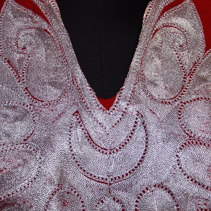 Red Bobnal Zari Cashmilon Pheran - Image 3
