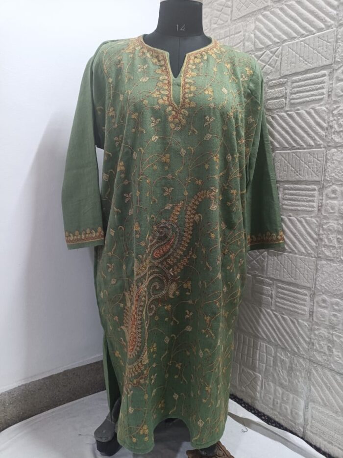 Light Green All Over Hand Sozni Pure Raffal Pheran - Image 2